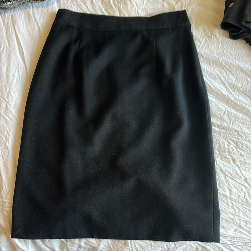 Lela Rose Elegant Black Pencil Skirt